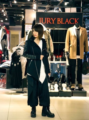 jury blackのメンズモードコーディネート shibuya109 レディス公式通販